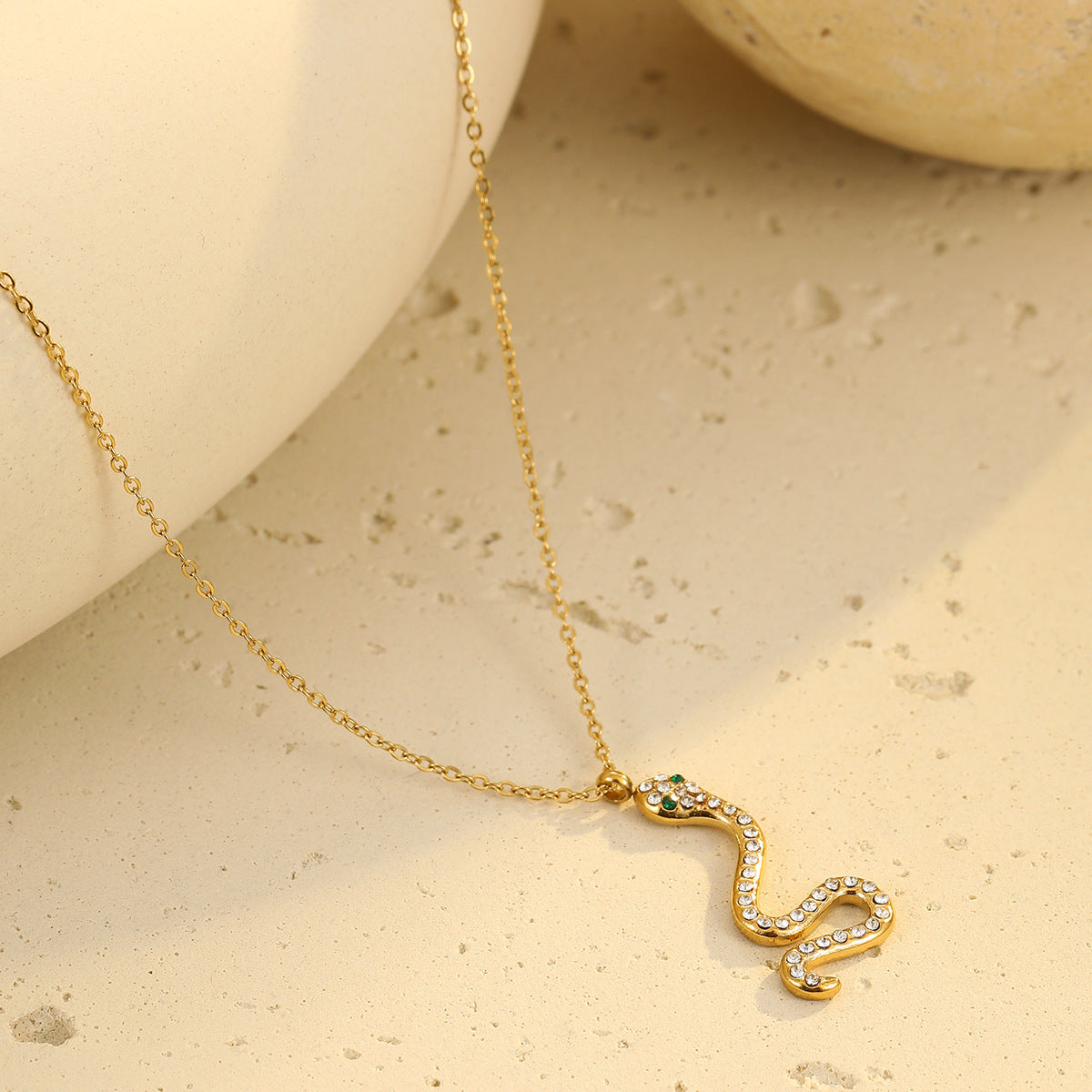 Wholesale snake pendant stainless steel necklace