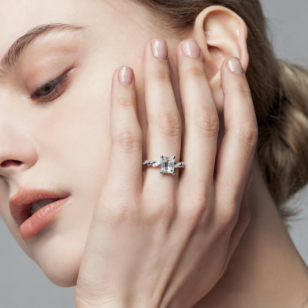Wholesale Chic Twisted 925 Sterling Silver Ring For Women Square Zirconia Fashion Jewelry Accessory Great For Gift Everyday Wear And Boutique Resale