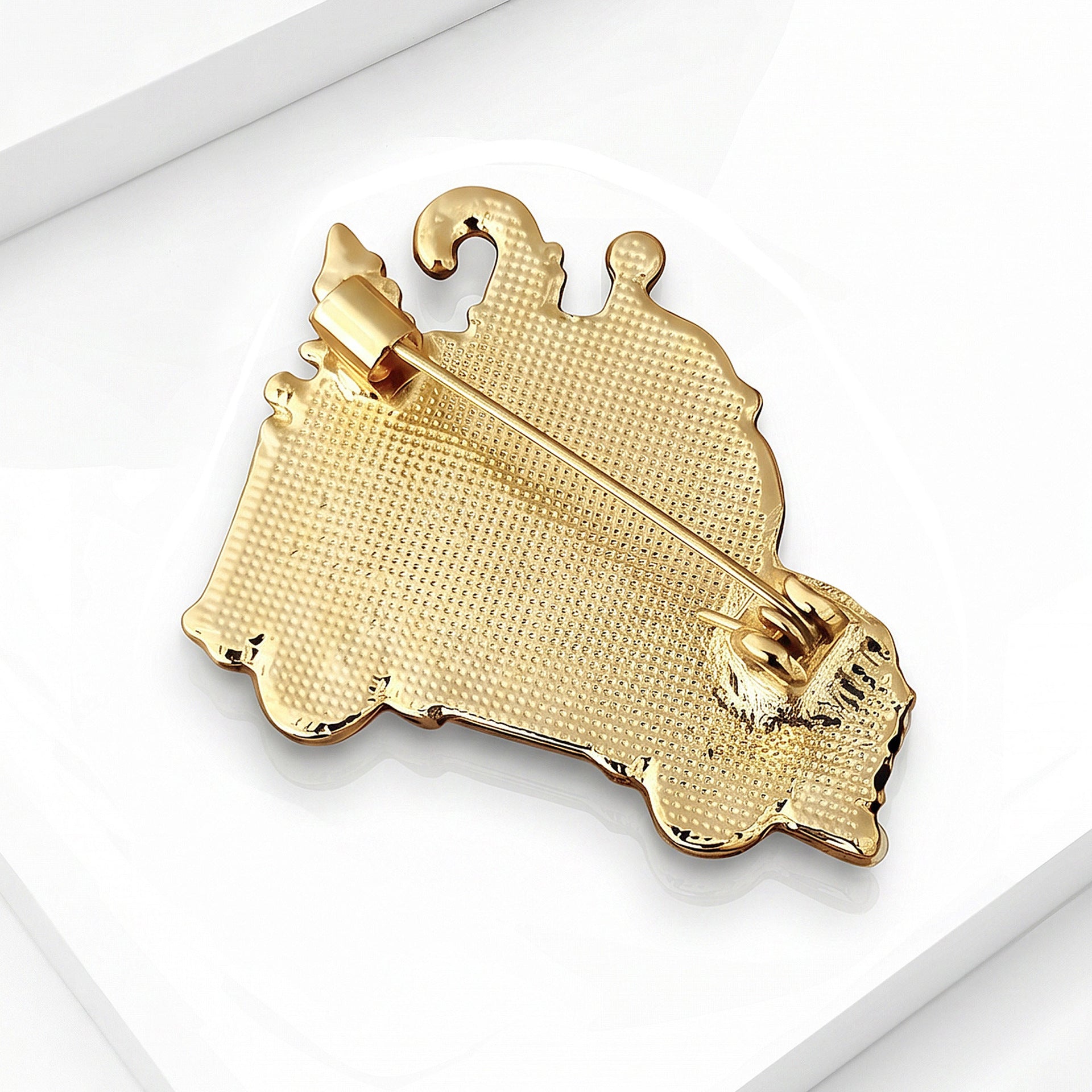 Wholesale Trendy Christmas Car Brooch Alloy Enamel Drip Women S Holiday Fashion Accessory
