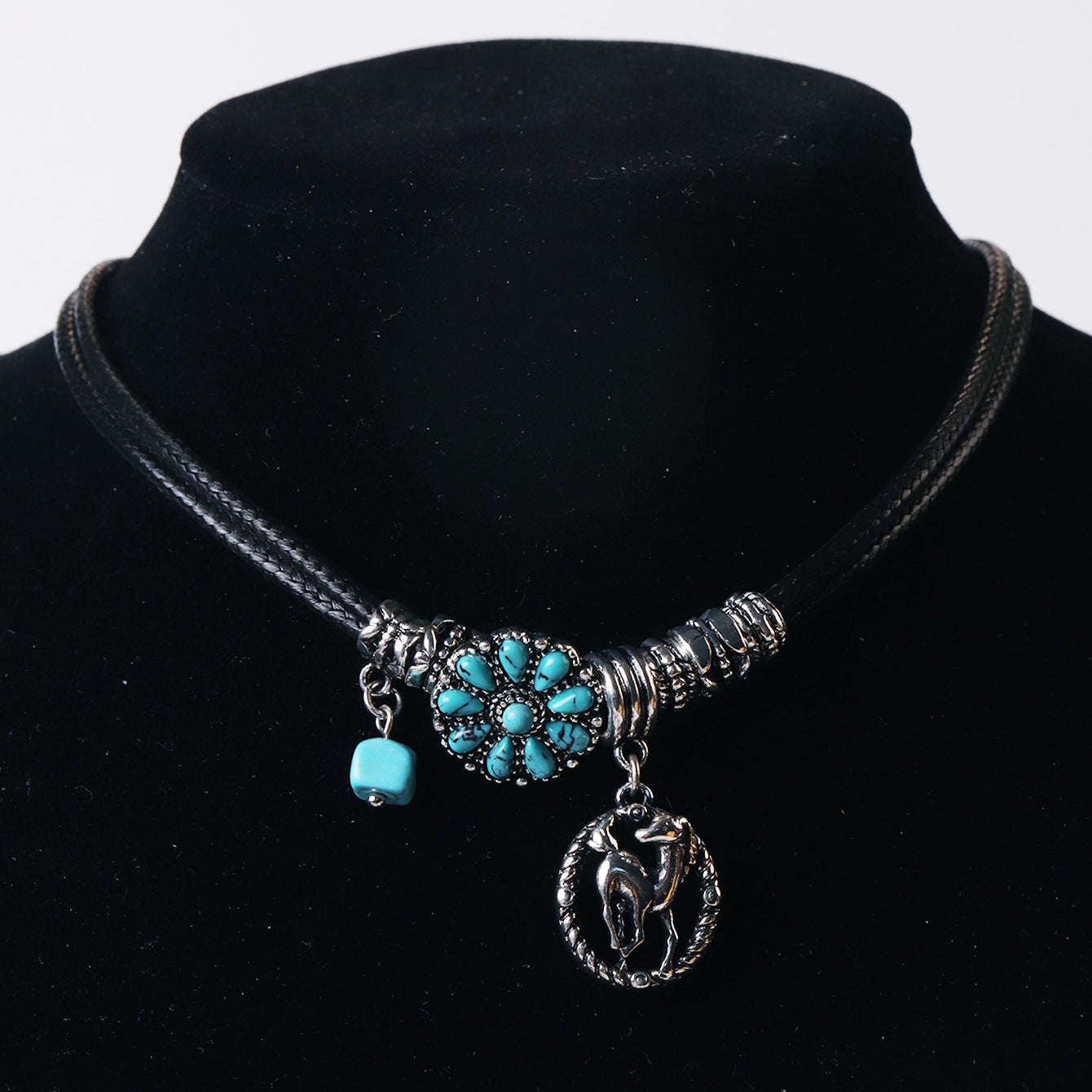Wholesale Retro Woven Rope Necklace With Alloy Pendant And Turquoise Inlay Unique Gift Jewelry Accessory