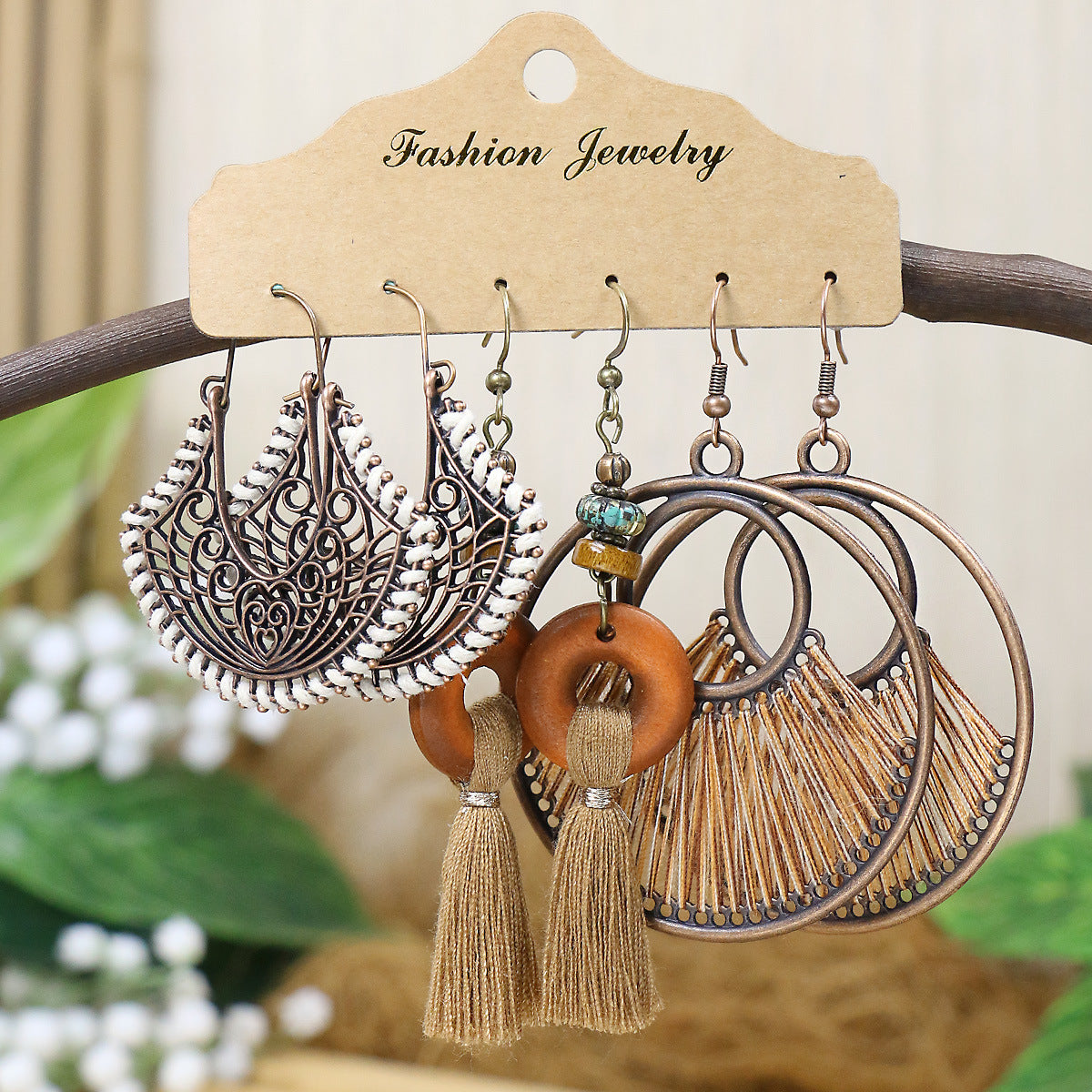 Wholesale Zinc Alloy Bohemian Hollow Tassel Drop Earrings - Fashion Accessory for Everyday Wear