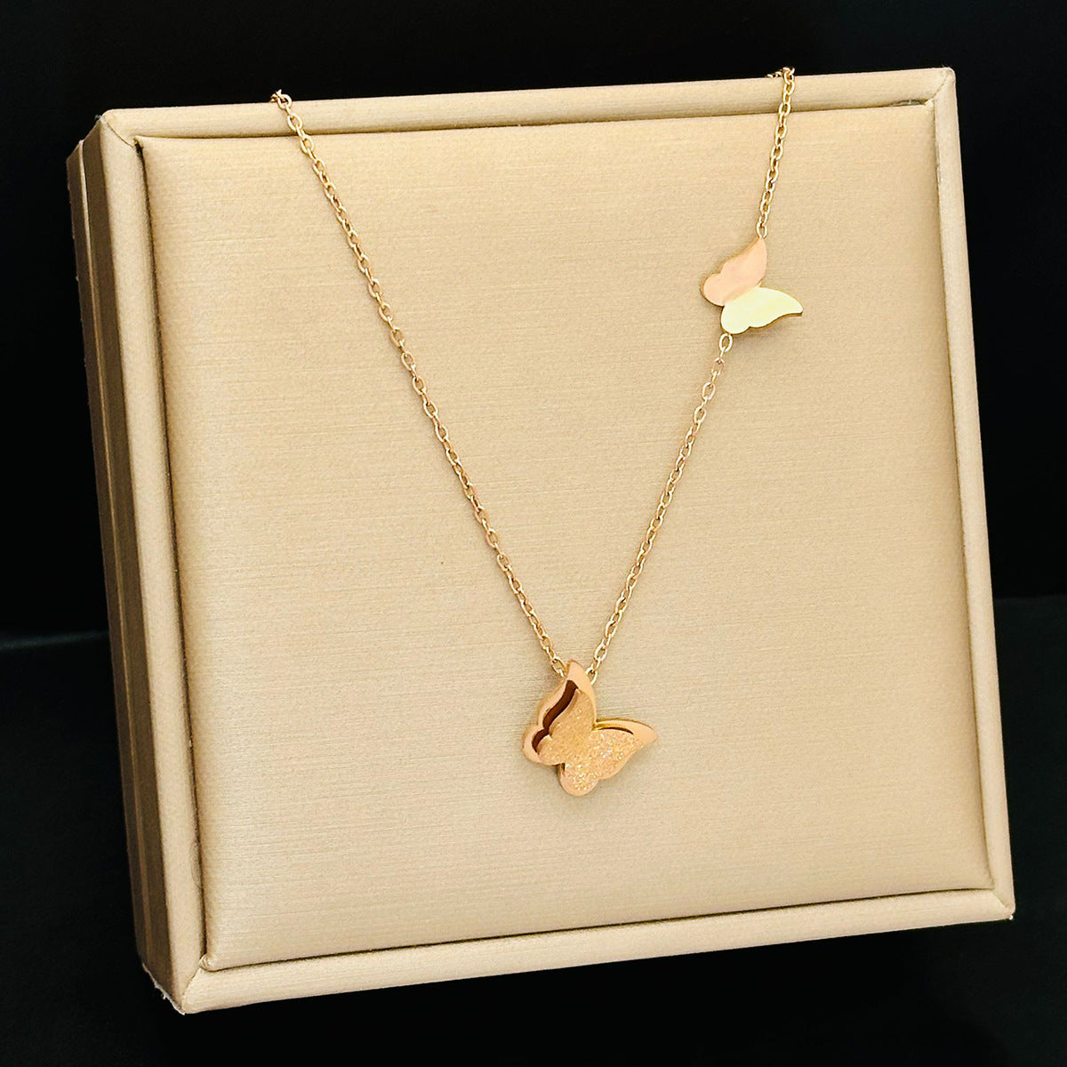 Wholesale Titanium Steel Necklaces Butterfly Necklace ACC-NE-MeiCheng001