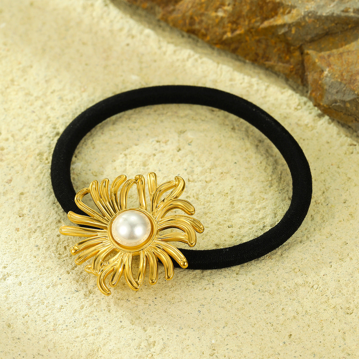Wholesale Retro Titanium Steel Sunflower with Pearl Hair Scrunchies