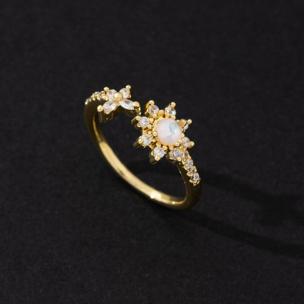 Wholesale Cold Style Vintage Cross Hollow Zircon Open Ring Chic Fashion Accessory For Everyday Wear