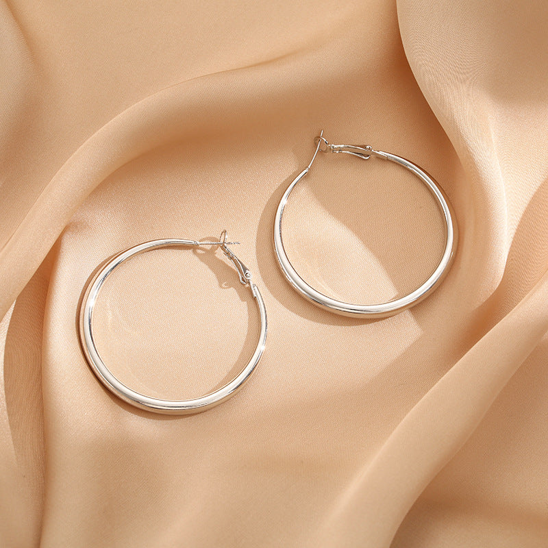 Wholesale metal light luxury exaggerated large hoop earrings