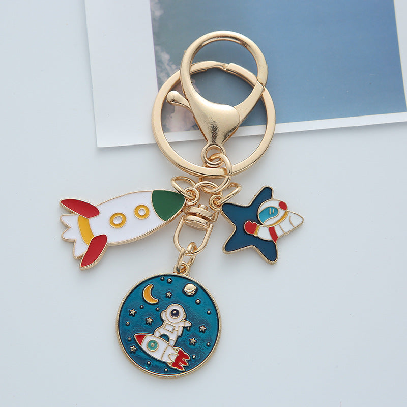 Wholesale Cartoon Planet Astronaut Keychain