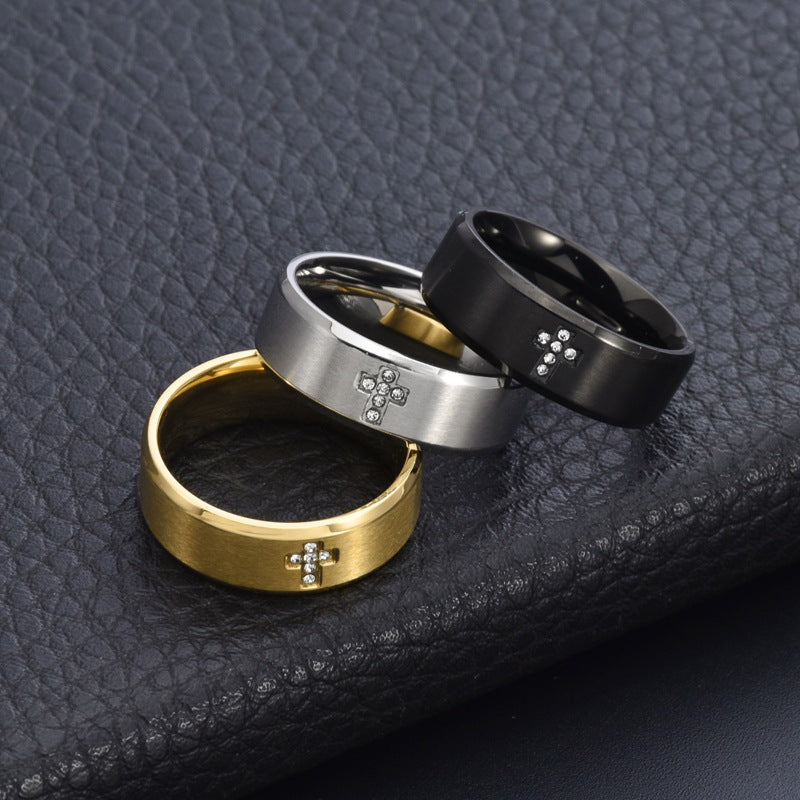 Anello in titanio con croce diamantata spazzolata larga 8 mm all'ingrosso