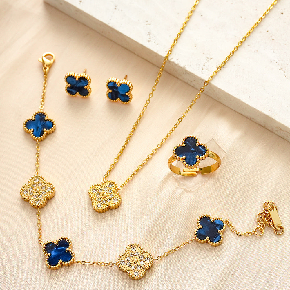 Wholesale Titanium Steel Plated Four Leaf Clover Jewelry Set For Women Rhinestone Necklace And Bracelet Trendy Casual Gift