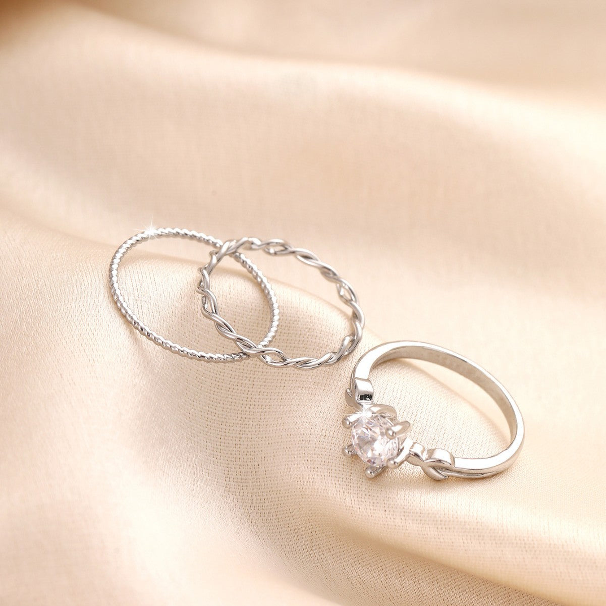 Wholesale 3-piece set twisted copper inlaid shiny white zircon ring for women