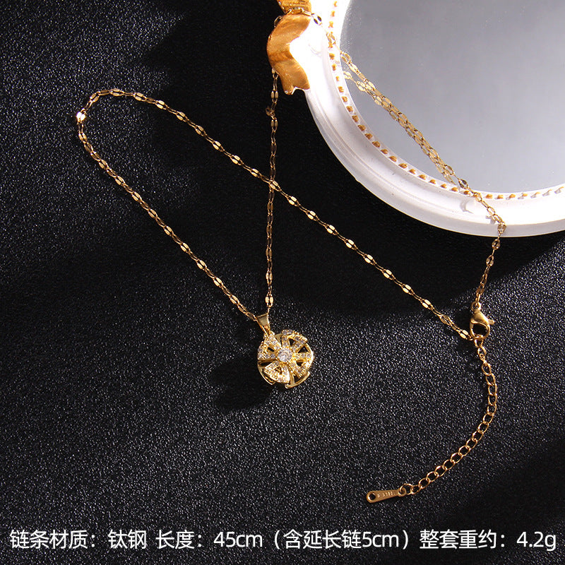 Wholesale Zircon Rotating Four Leaf Clover Flower Pendant Titanium Steel Necklace ACC-NE-Rongc006