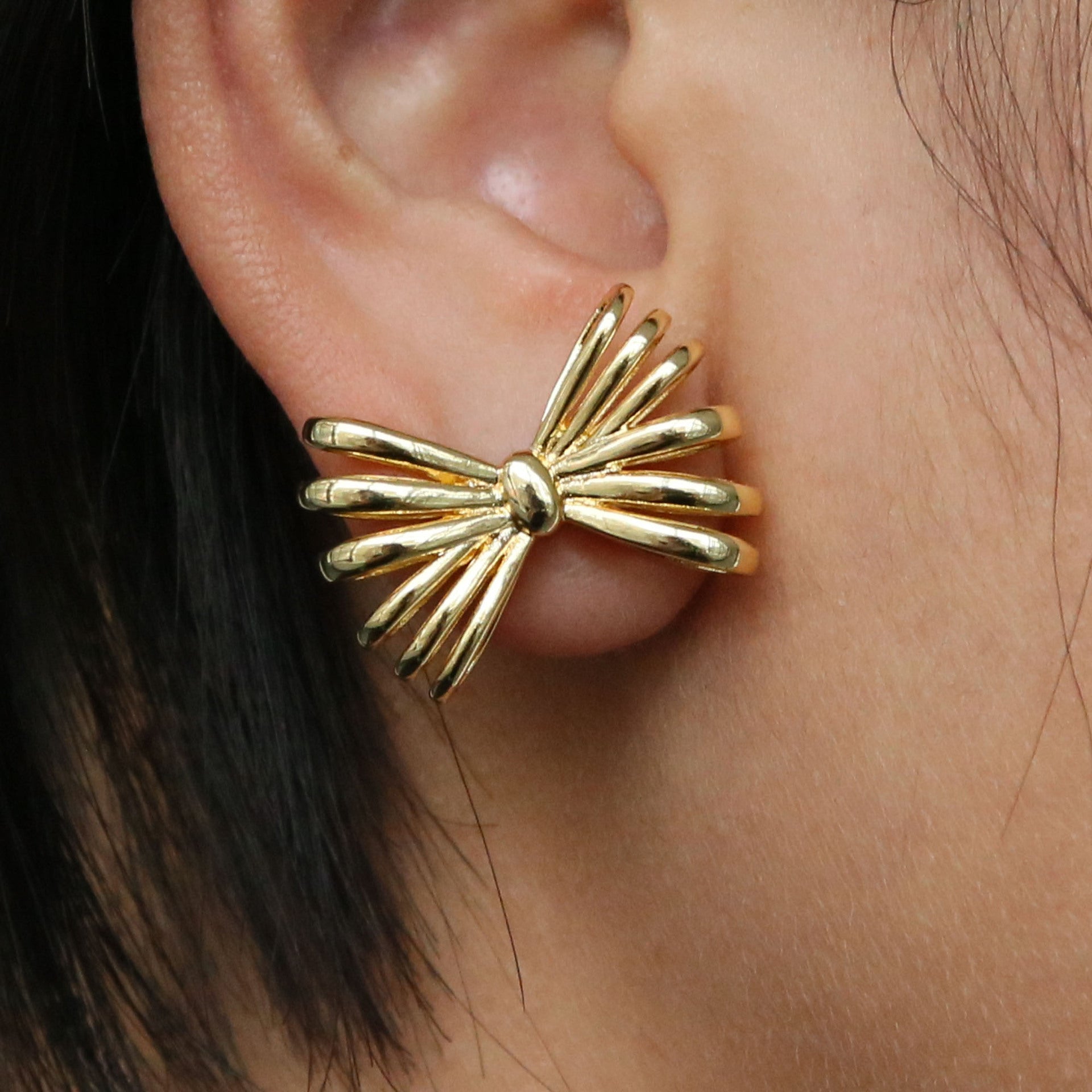 Wholesale 18k brass zircon bow cheongsam earrings