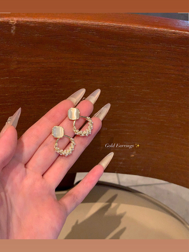 Wholesale Vintage Metallic Shiny Spherical Earrings
