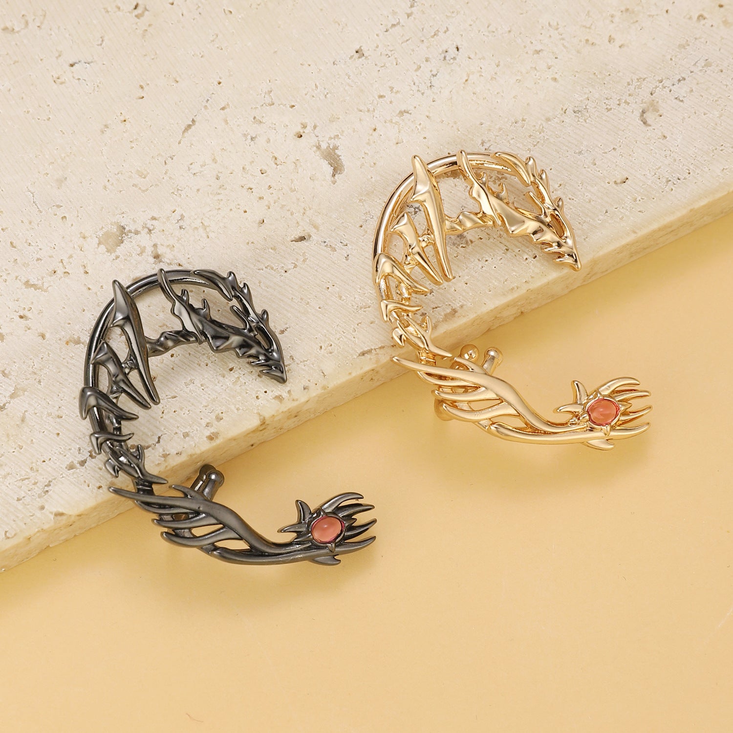 Wholesale Dragon Ear Cuff Clip On Earrings For Women Punk Style Non Pierced Zircon Ancient Silver Stylish Jewelry Gift
