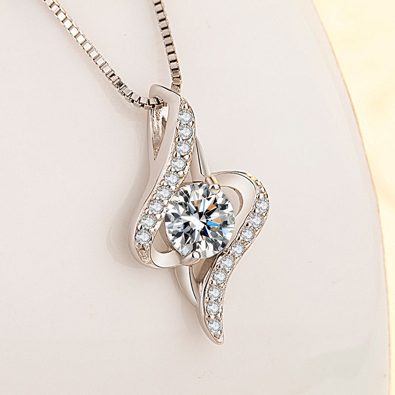 Wholesale s925 silver love heart-shaped pendant clavicle chain