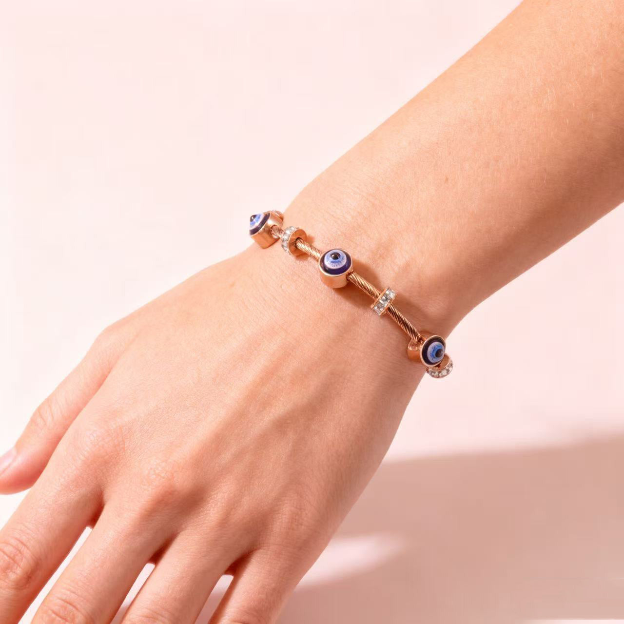 Braccialetti all'ingrosso in acciaio inossidabile con goccia d'olio con occhio del diavolo