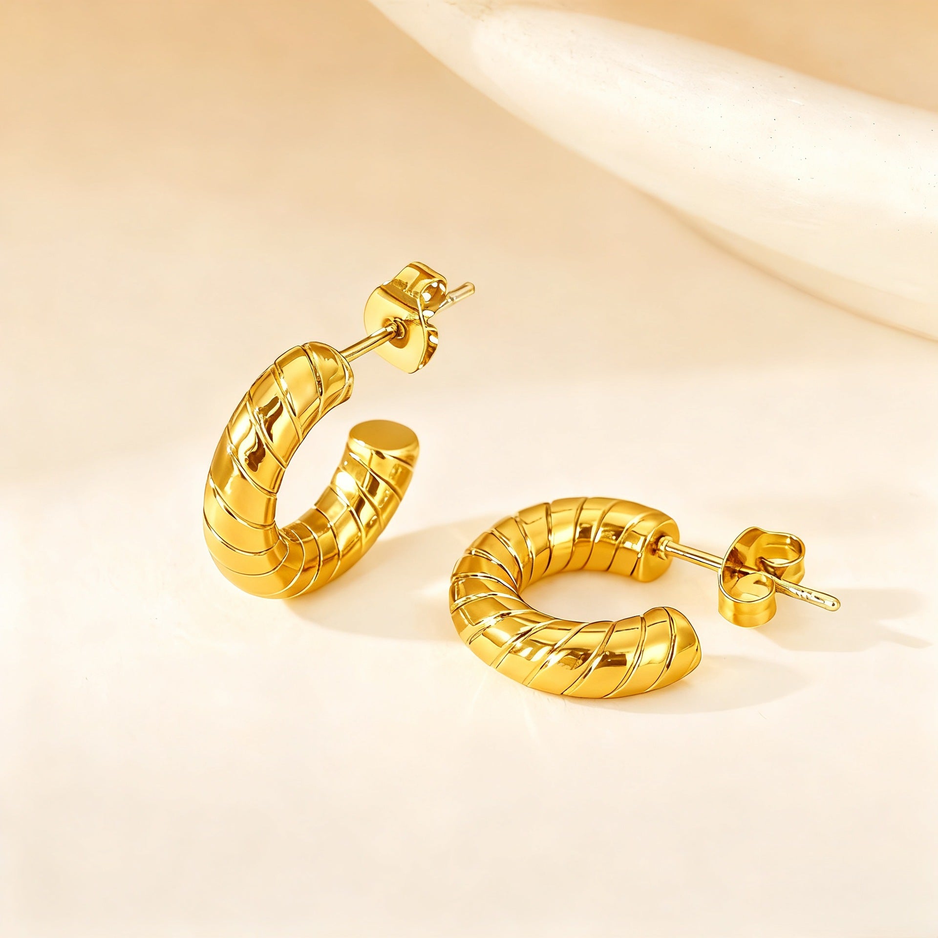 Wholesale Stainless Steel Earrings — Fade-Resistant Round Stylish and Versatile