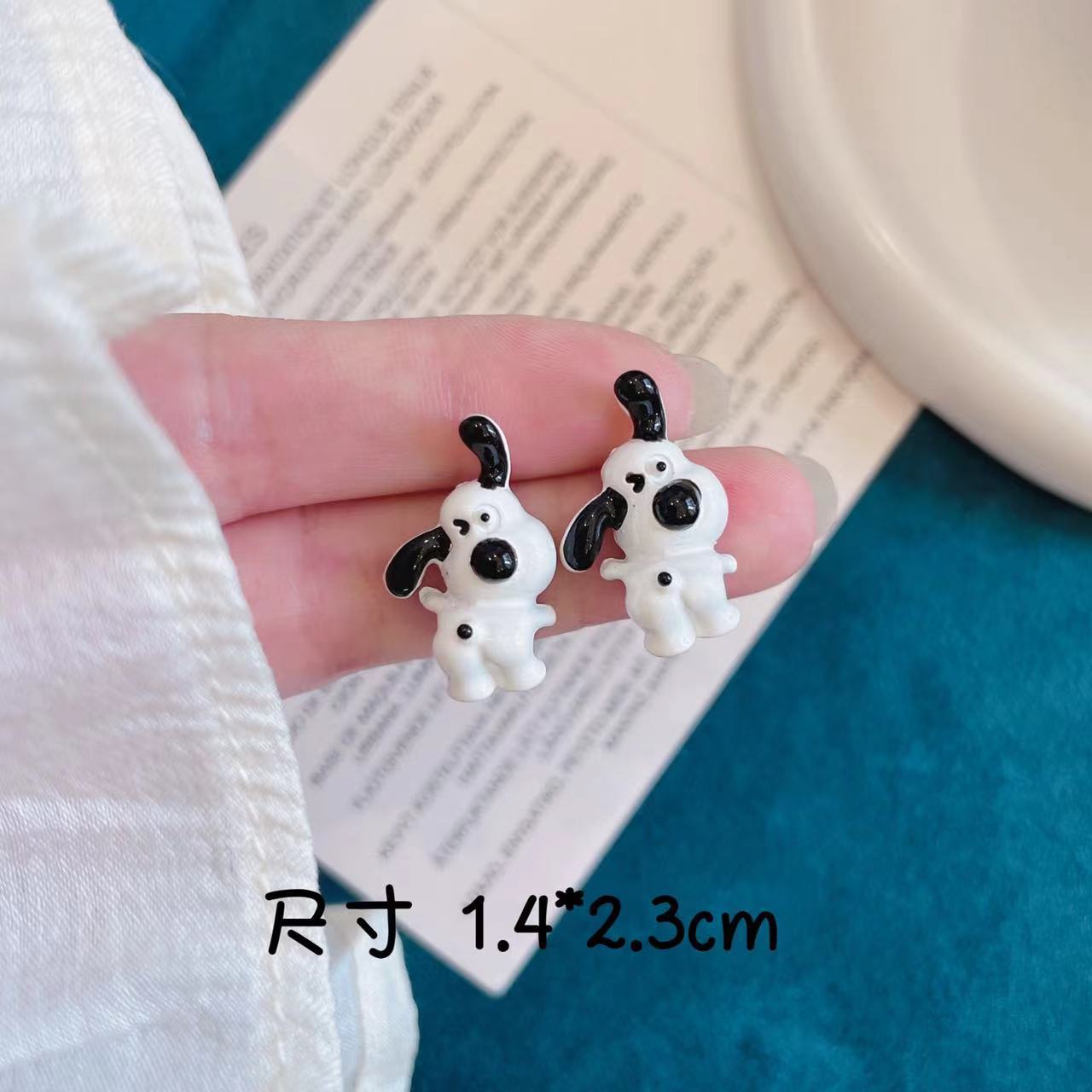 Wholesale Cute Puppy Metal Asymmetric Earrings ACC-ES-Yijia009