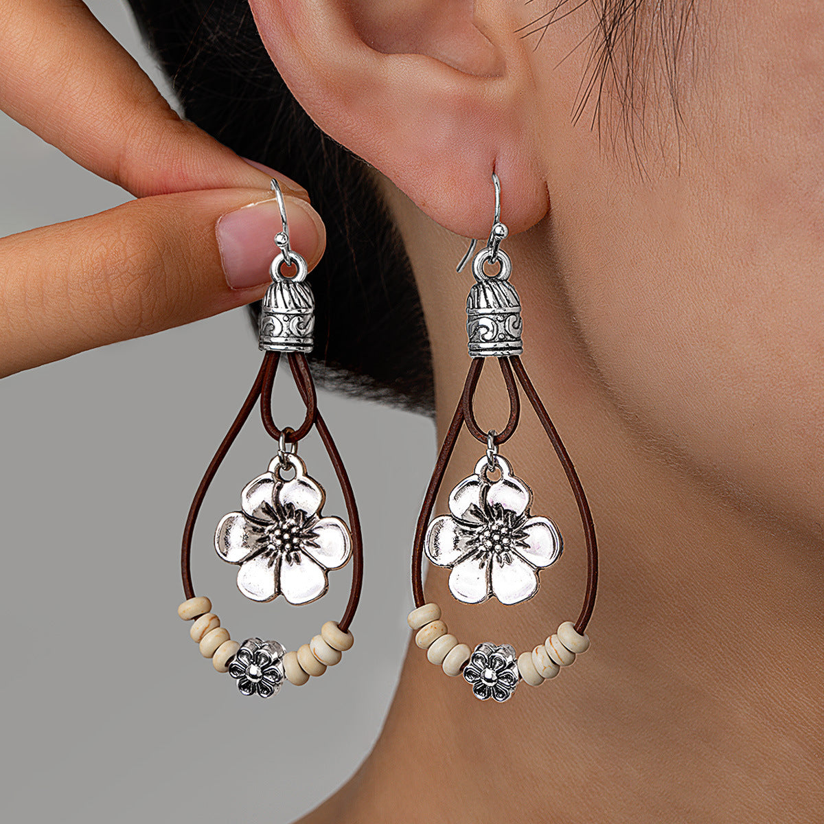Wholesale Western style retro ethnic style alloy flower pendant  earrings