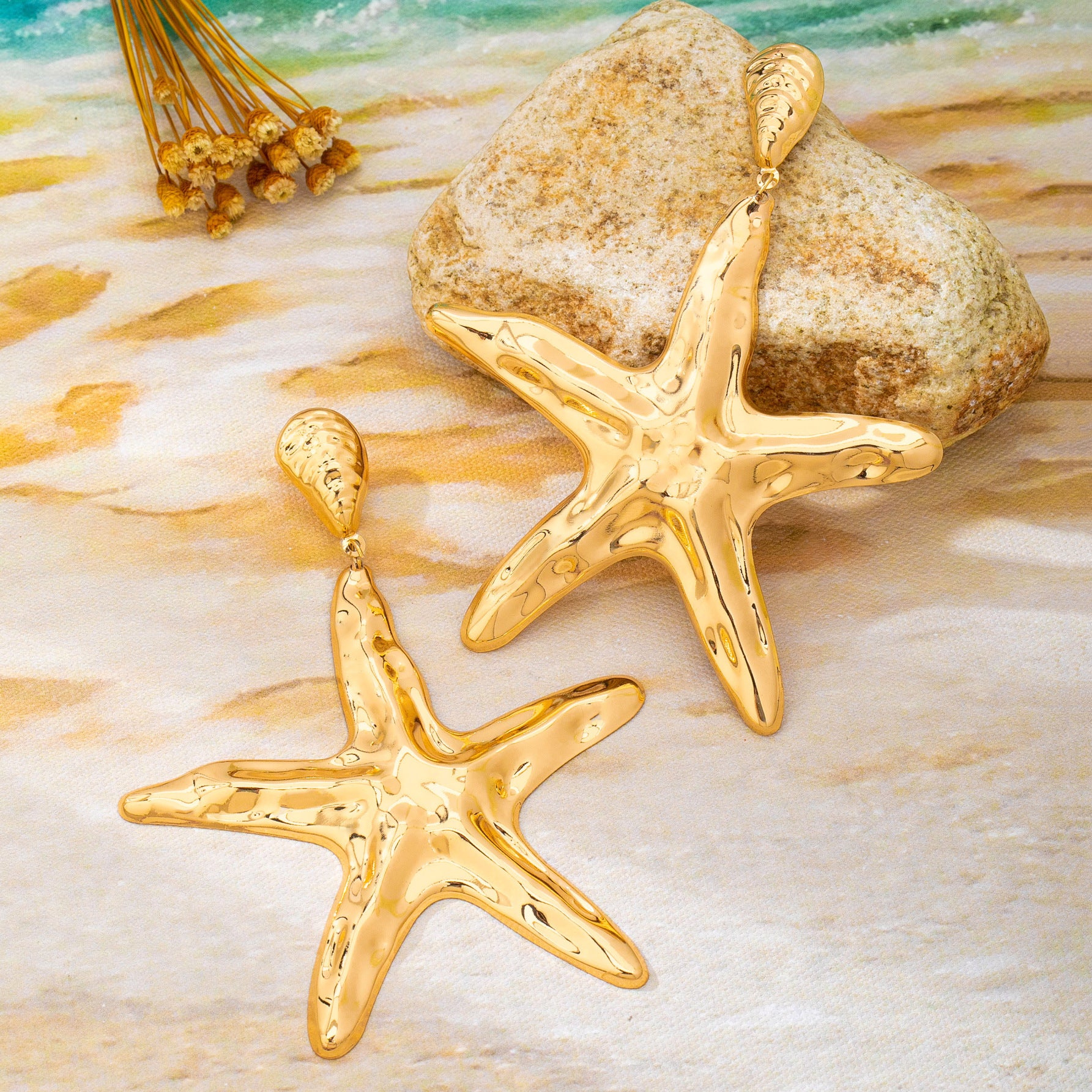 Wholesale Iron Alloy Vintage Gold Hammered Starfish Long Earrings Vacation Style Fashion Jewelry Accessory For Women