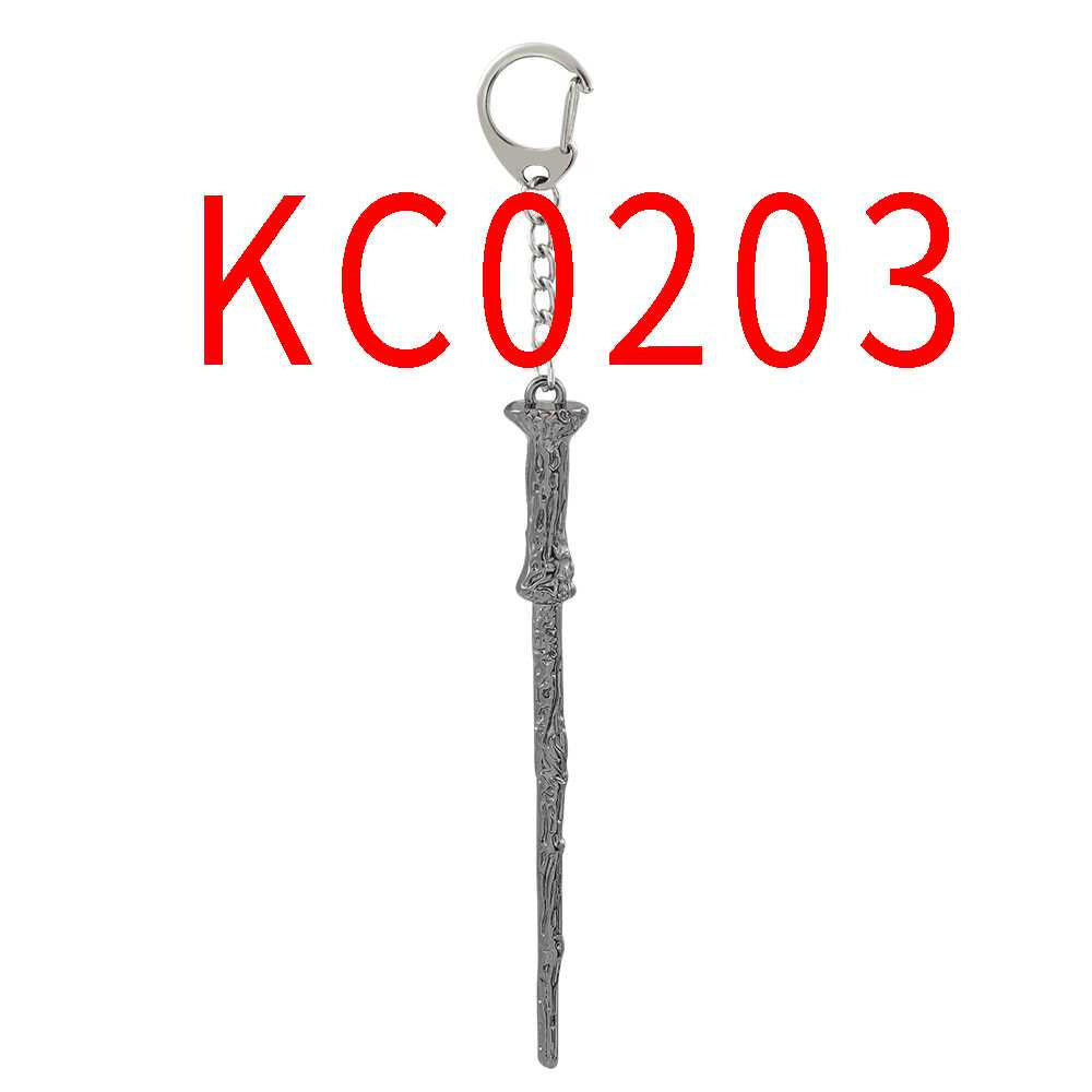 Wholesale 5pcs Fashionable and creative keychains