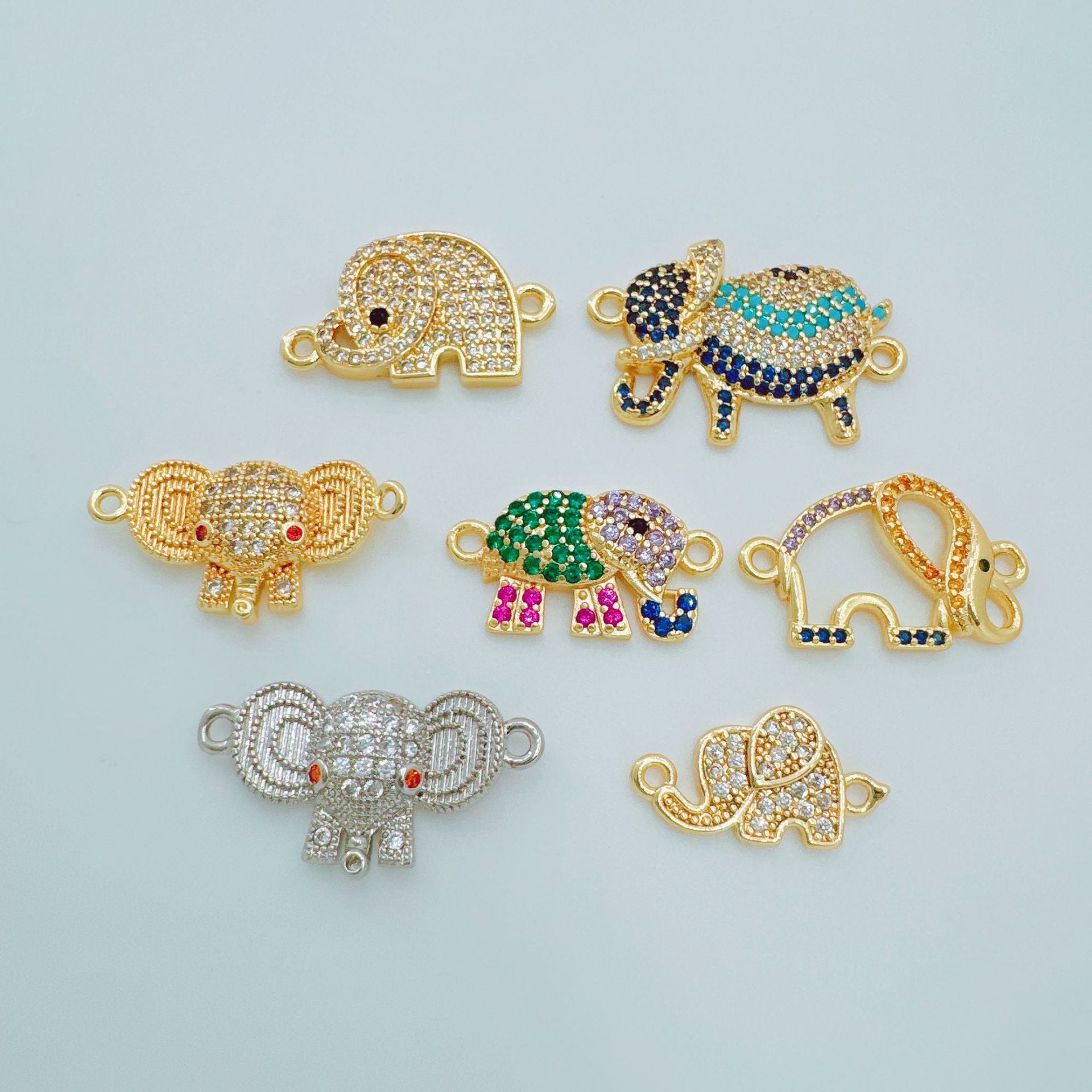 Wholesale Copper Electroplated Simple Elephant Pendant Necklace Fashion Jewelry Accessory