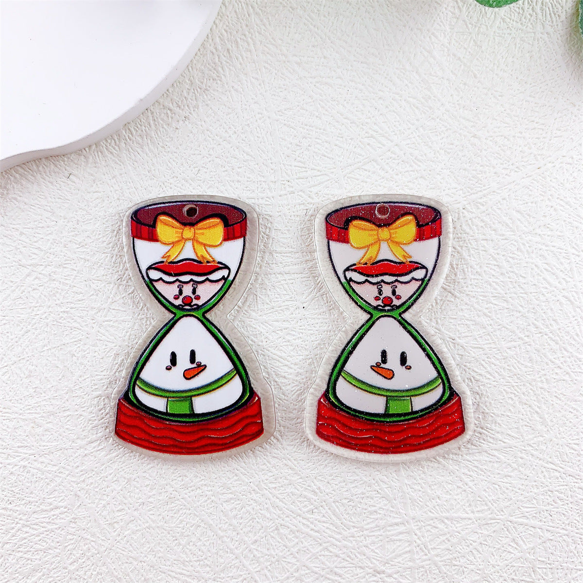 Wholesale 10pcs Acrylic Embossed Print Santa Elk Snowman Christmas Series Pendant