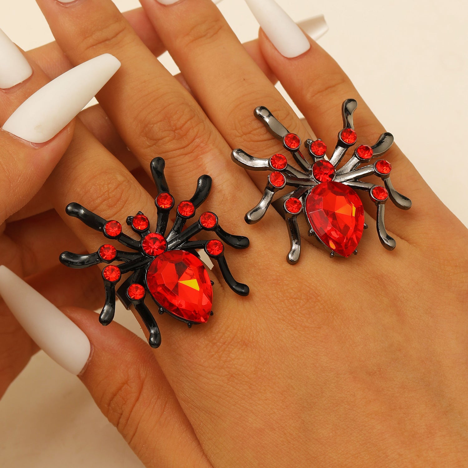 Wholesale Gothic Red  Ring for Women,  Dark Style  Jewelry,  Zinc Alloy with Electroplating Finish,  Trendy Open Index Finger Ring for Everyday Wear or Boutique Resale