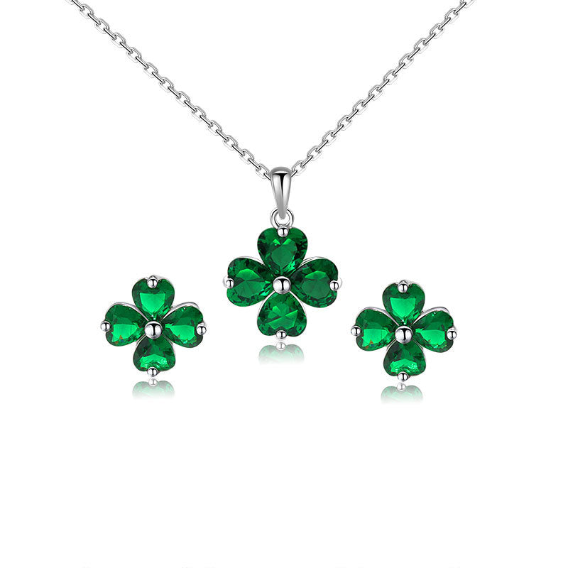 Wholesale Love Heart Four-Leaf Clover S925 Sterling Silver Clavicle Chain with Zircon – Fashion Accessory for Women