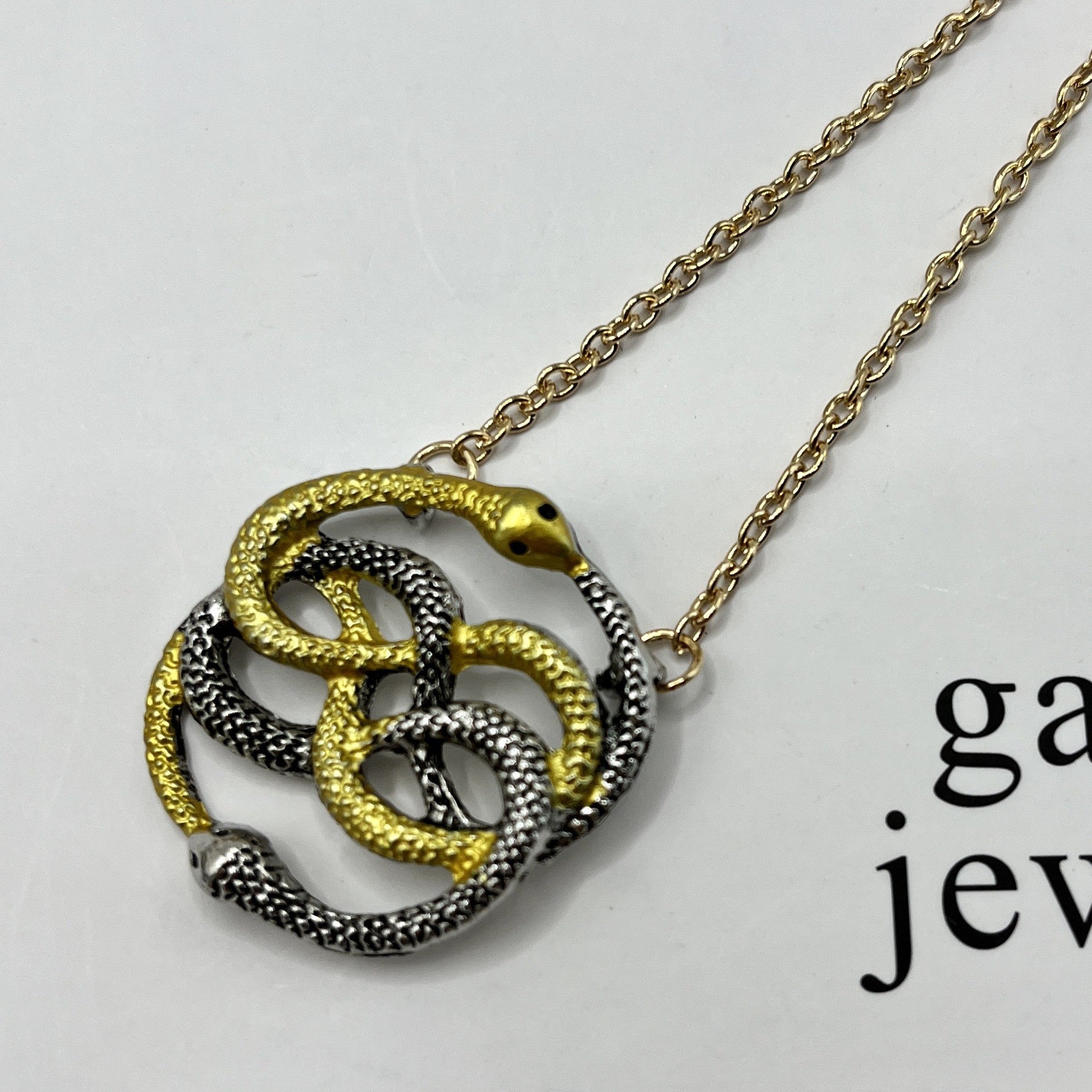 Wholesale creative double snake necklace