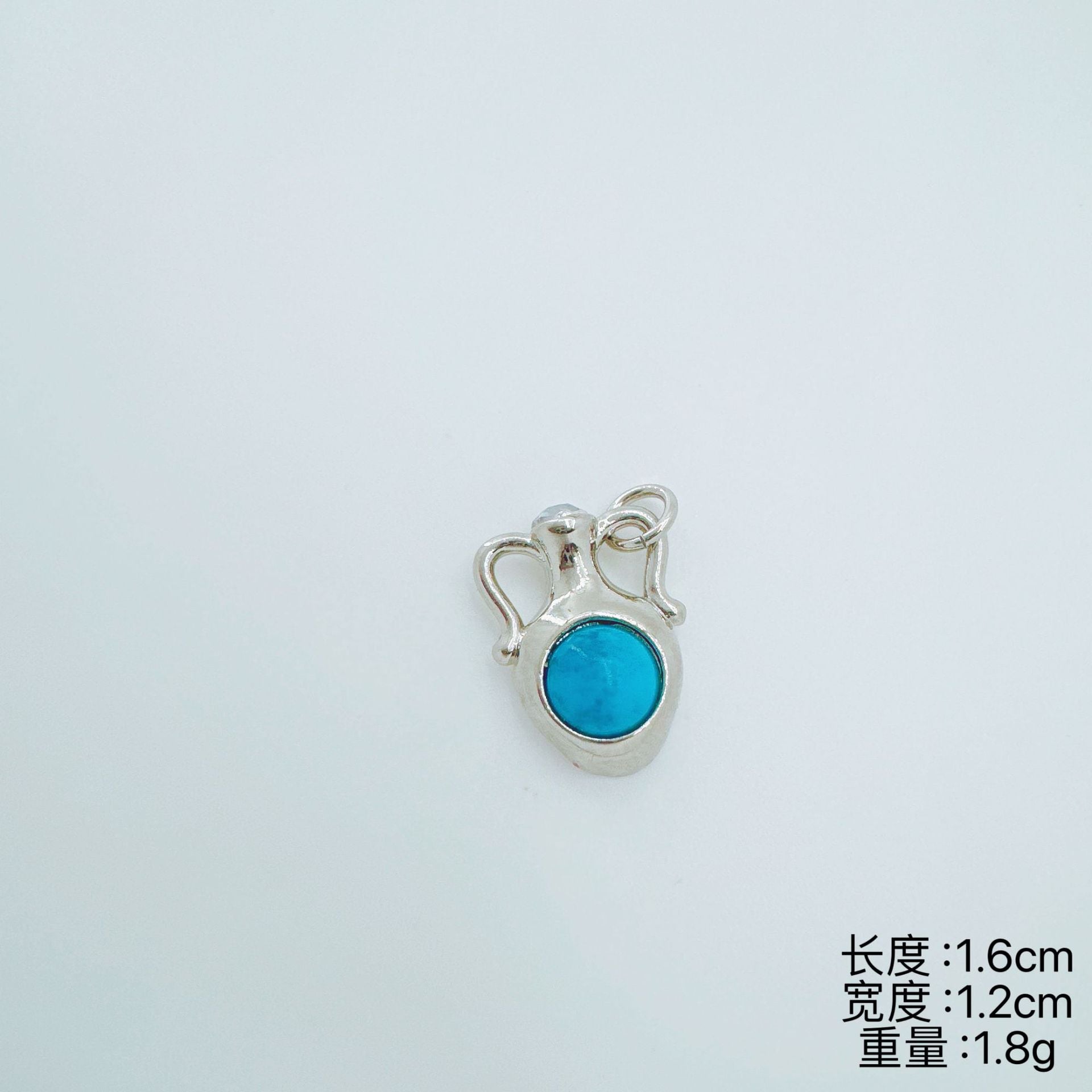 Wholesale Stylish Copper Electroplated Pendant Necklace for Resale