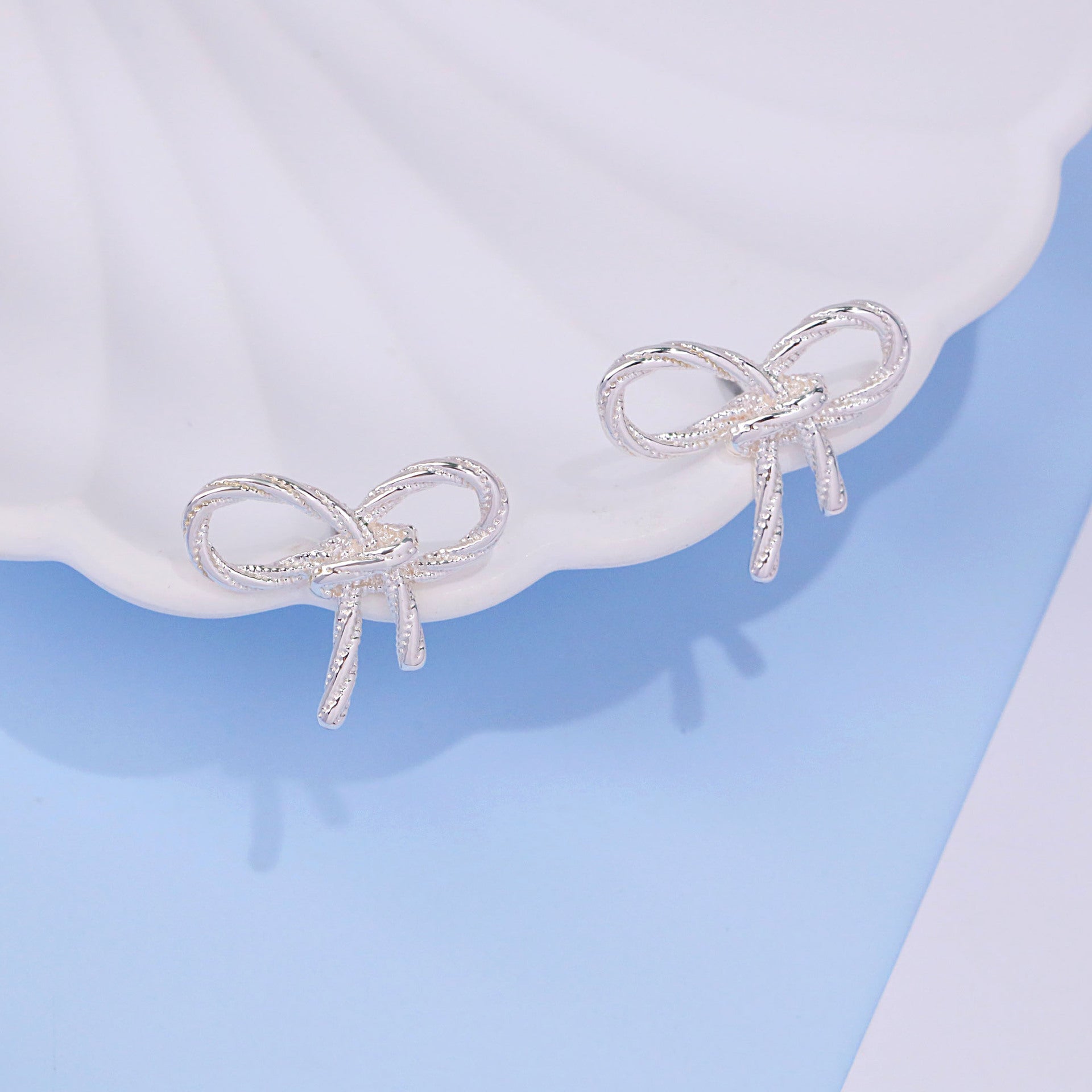 Wholesale  metal hollow earrings