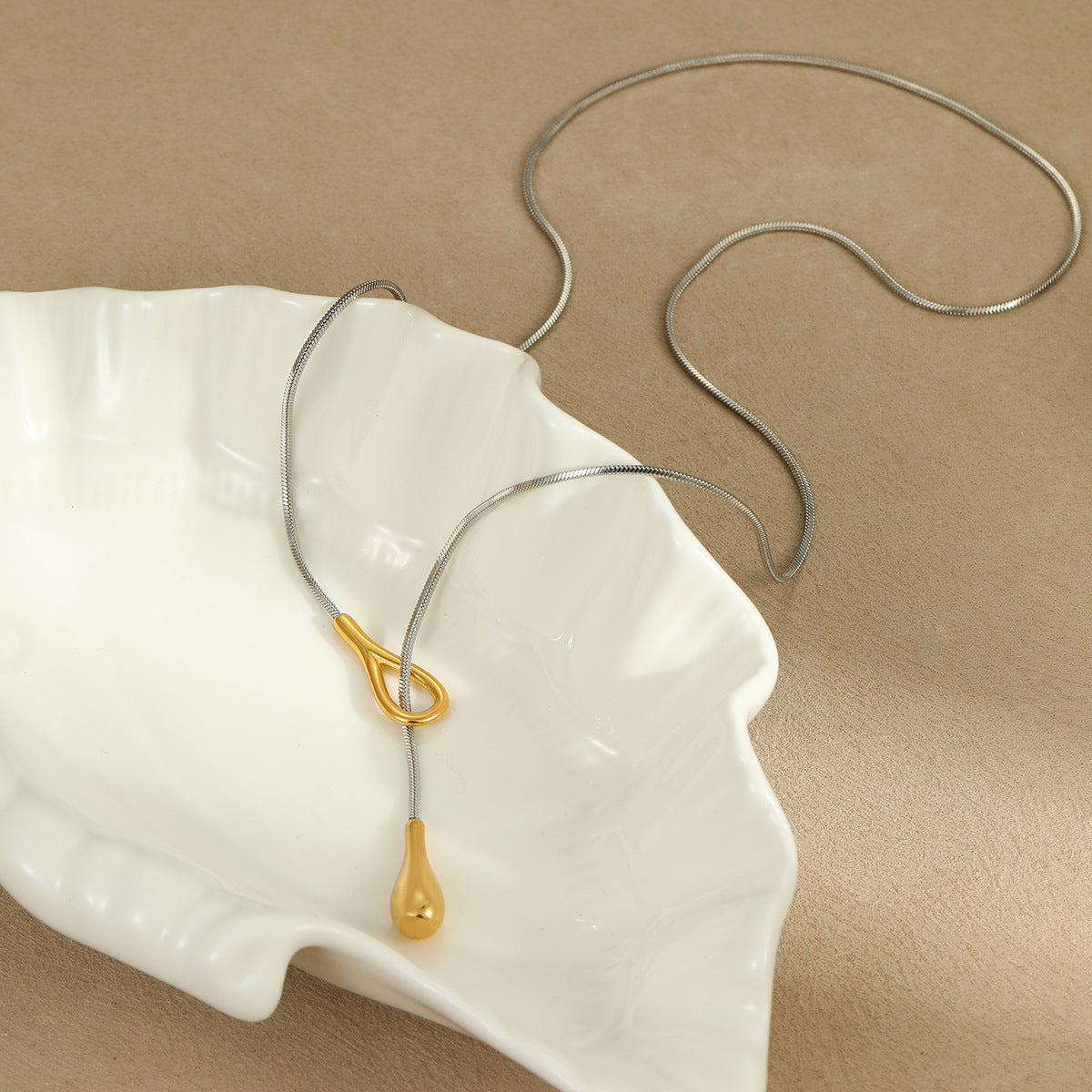 Wholesale Stainless Steel Necklace Long Water Drop Pull-Out Y-Shaped Chain Necklace