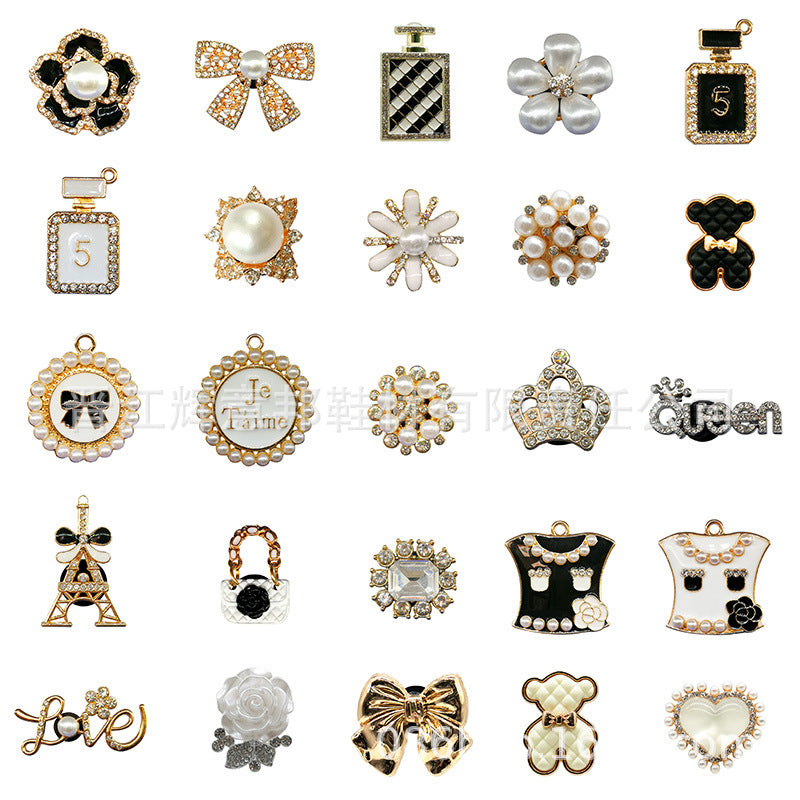 Wholesale Metal Bear Shoes Accessories Shoes Charms