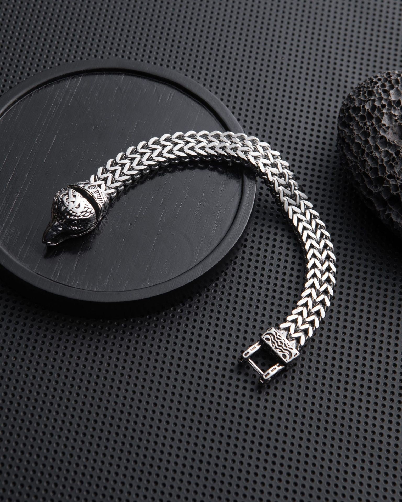 Wholesale Retro Punk Skull Snake Men' s Bracelet Alloy Fashion Accessory Boutique Resale Gift