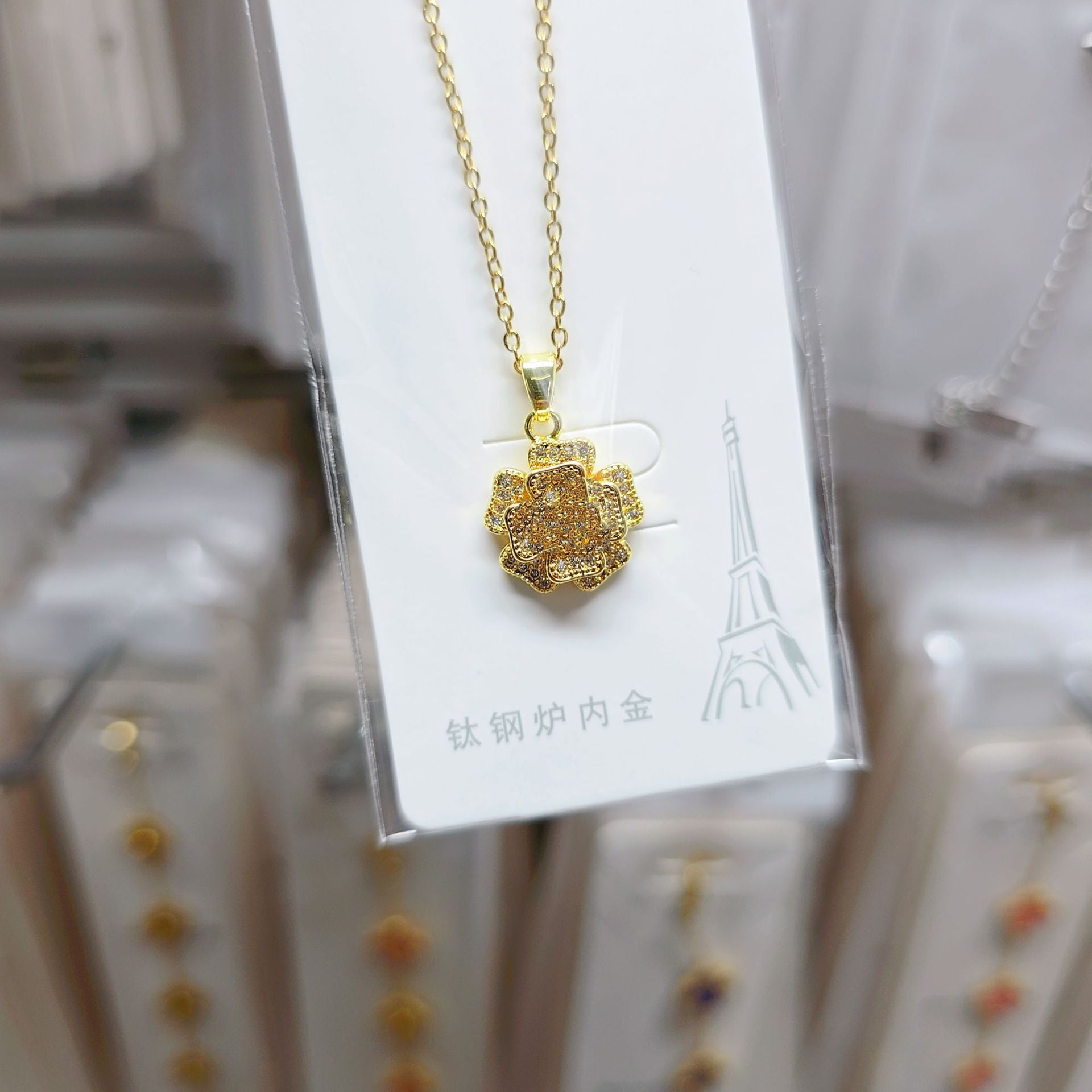 Wholesale Titanium Steel Zircon Blingbling Double C-shaped Light Luxury Necklace