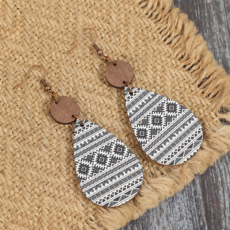 Wholesale Bohemian vintage style teardrop-shaped printed diamond-patterned wooden earrings