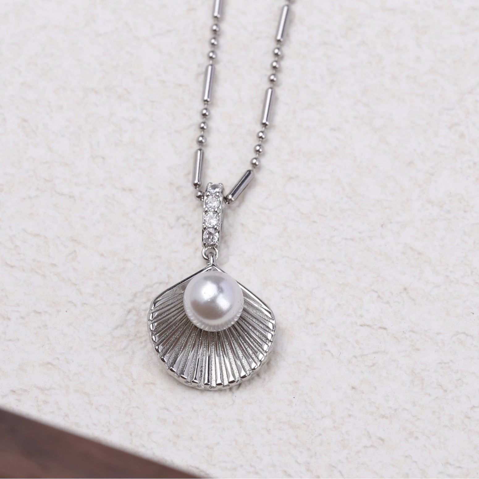 Wholesale Summer  Pearl Shell Pearl silver Necklace