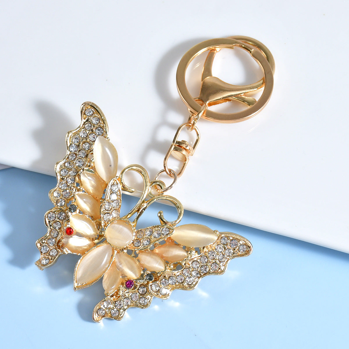 Wholesale Butterfly Cat Eye Keychain Gold Zinc Alloy Birthday Gift Car Backpack Charm Boutique Resale Keyring