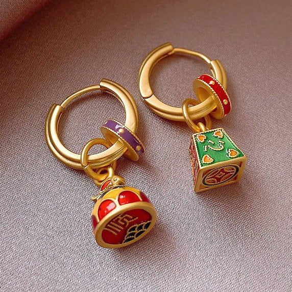 Wholesale Alloy Enamel Double Layer Flower Earrings French Palace Retro Pearl Design Fashion Accessory