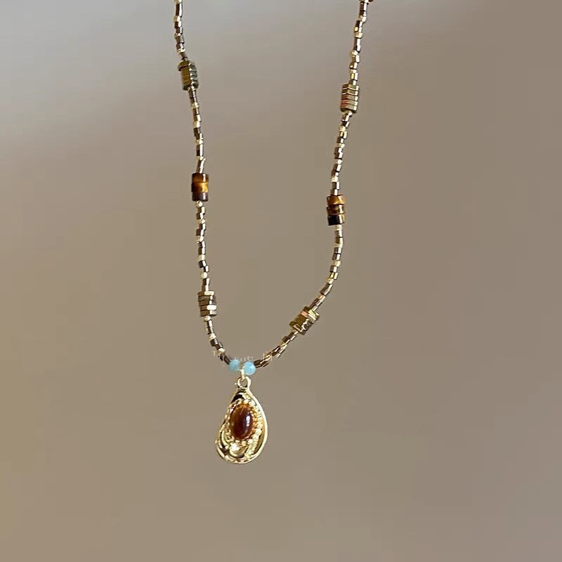 Wholesale Alloy Vintage Sunflower Necklace