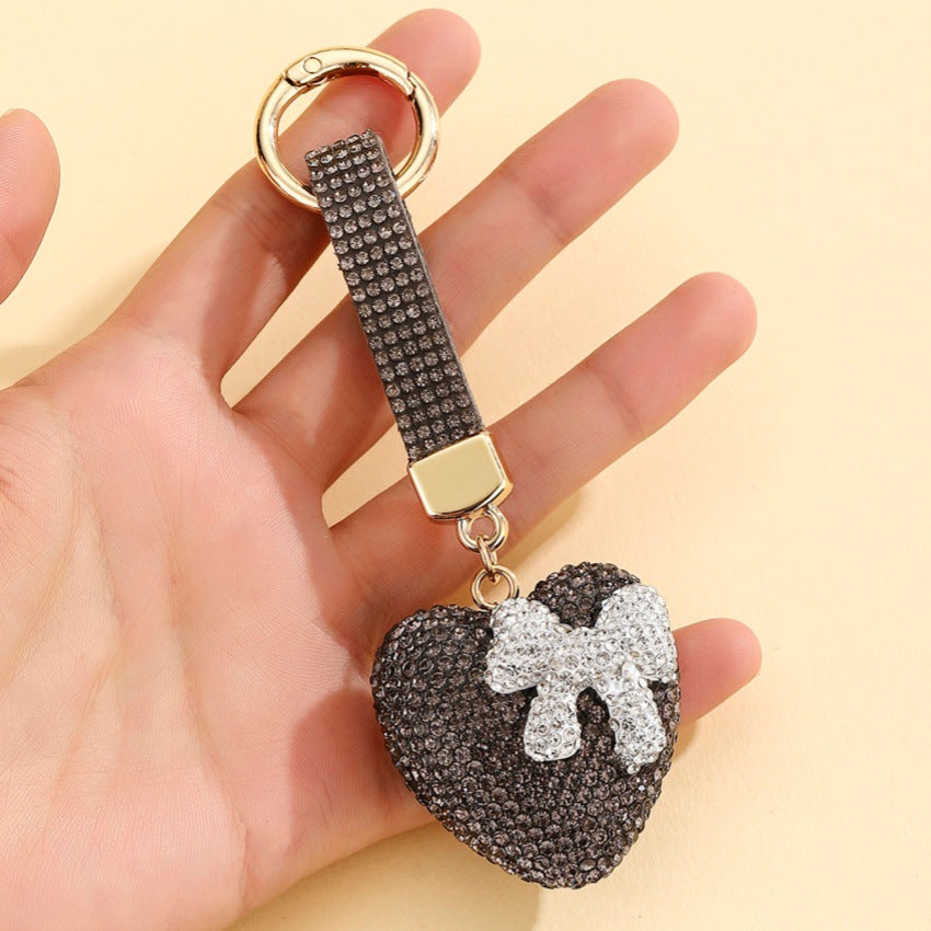 Wholesale European Style Resin Rhinestone Bow Heart Keychain Pendant Decorative Accessory