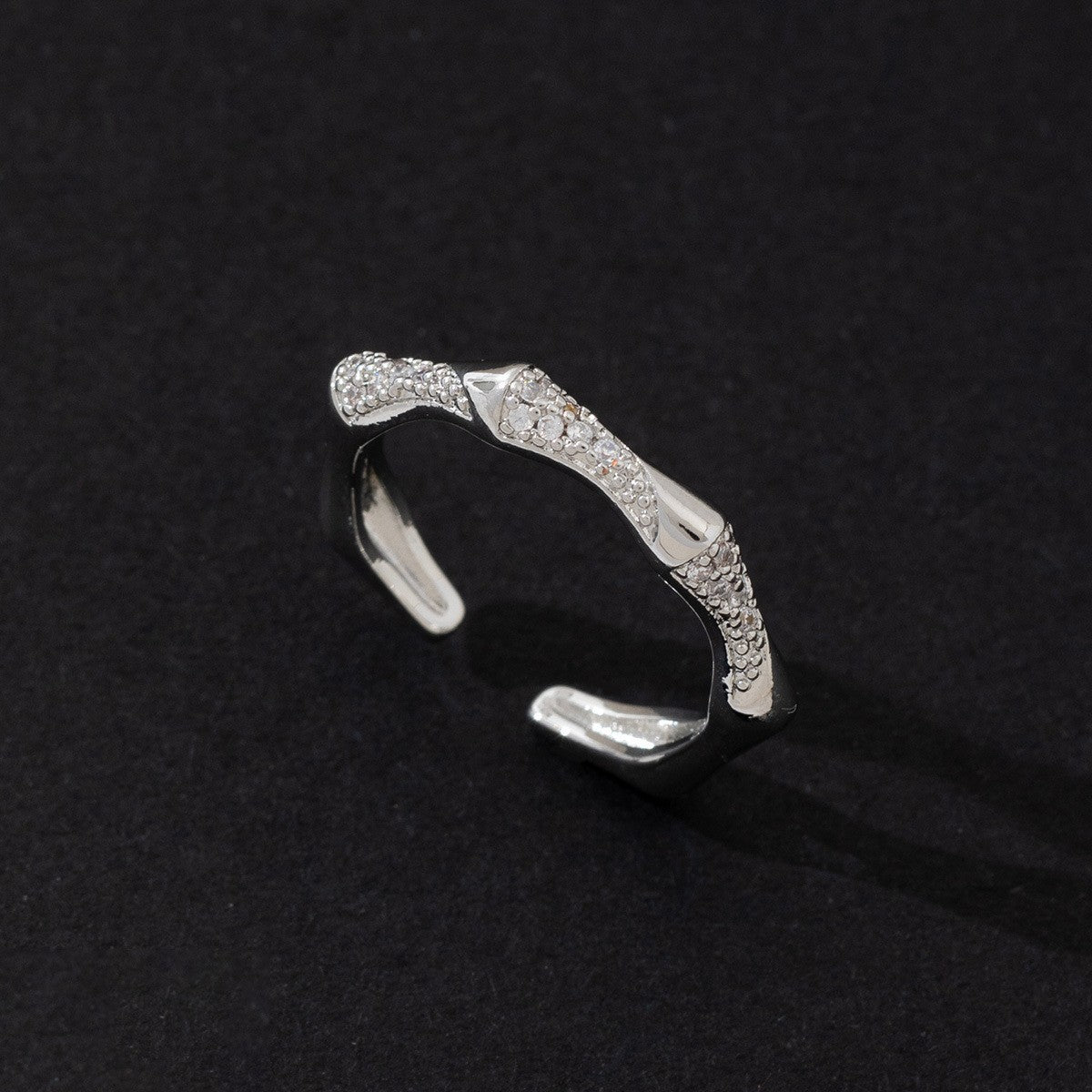 Wholesale Cold Style Vintage Cross Hollow Zircon Open Ring Chic Fashion Accessory For Everyday Wear