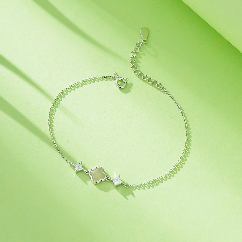 Wholesale Lucky Four-leaf S925 Sterling Silver  Light Luxury Bracelet