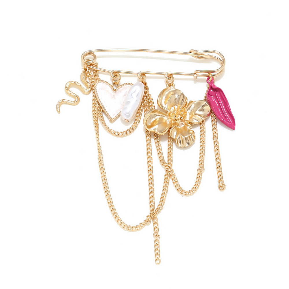 Wholesale Vintage Pearl,  Heart,  and Flower Brooch