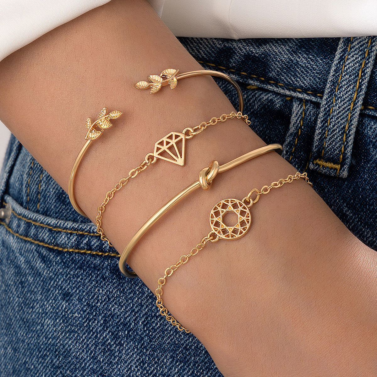 Wholesale Vintage Wide Bracelet Set Gold Glossy Irregular Bracelet ACC-BT-YongGe004