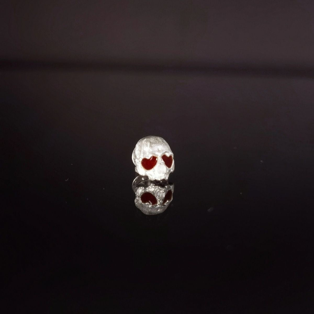 Wholesale Love Skull Mini Earrings