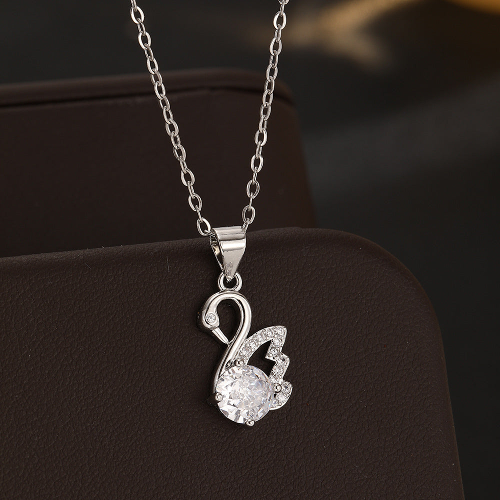 Wholesale Stylish Women S Simulated Moissanite Pendant Necklace With Zirconia Silver Tone Collarbone Chain Jewelry Accessory For Everyday Wear