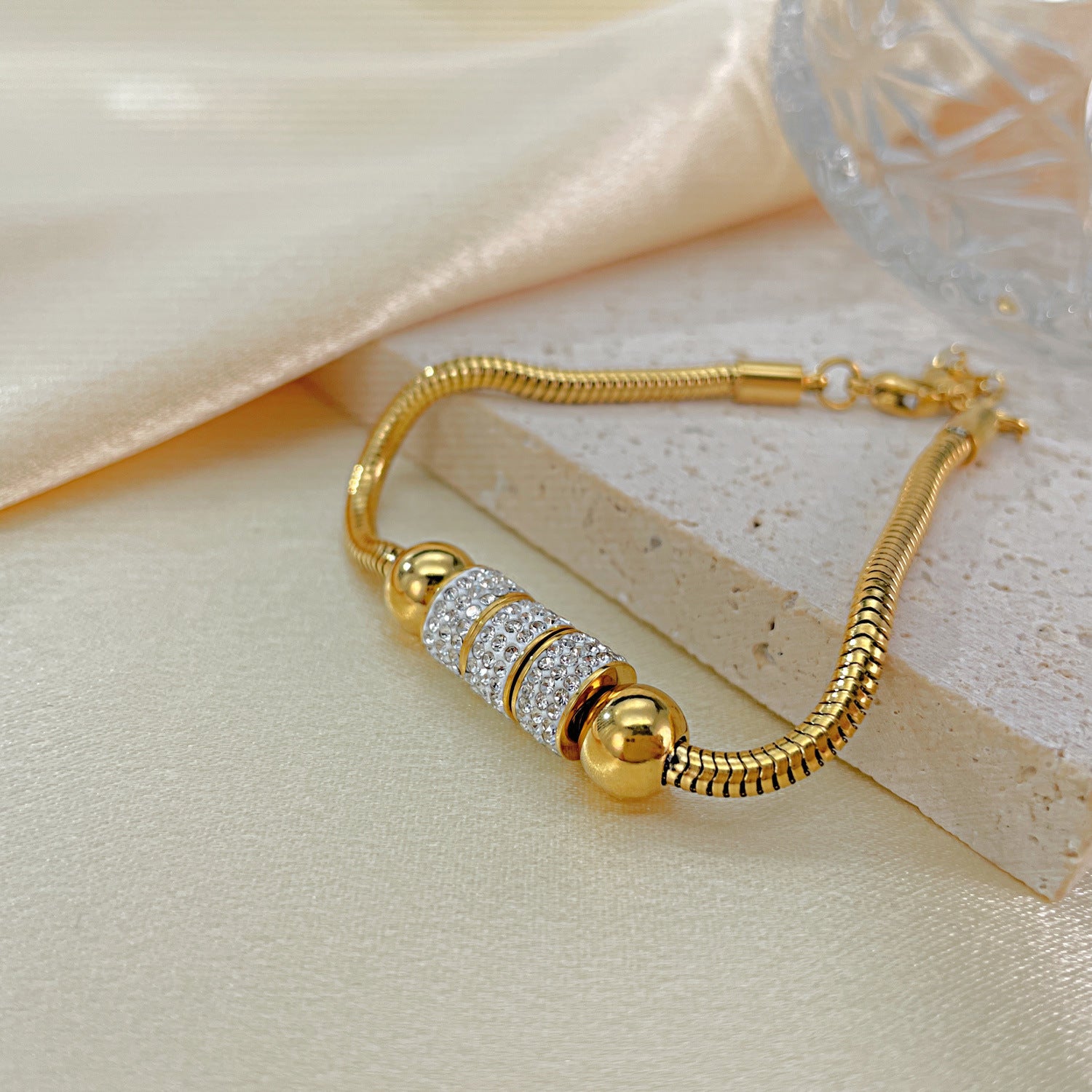 Wholesale  irregular light luxury titanium steel snake bone chain bracelet