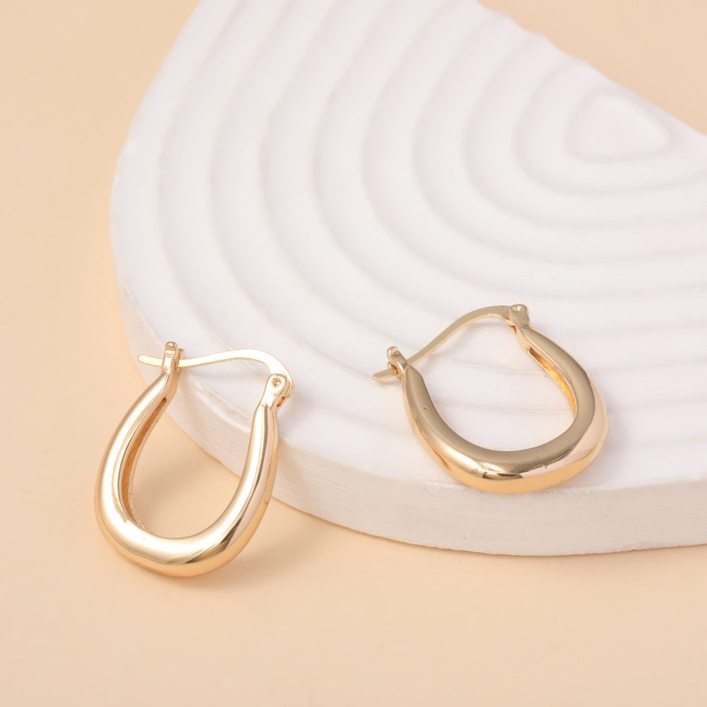 Wholesale gold U-shaped earrings