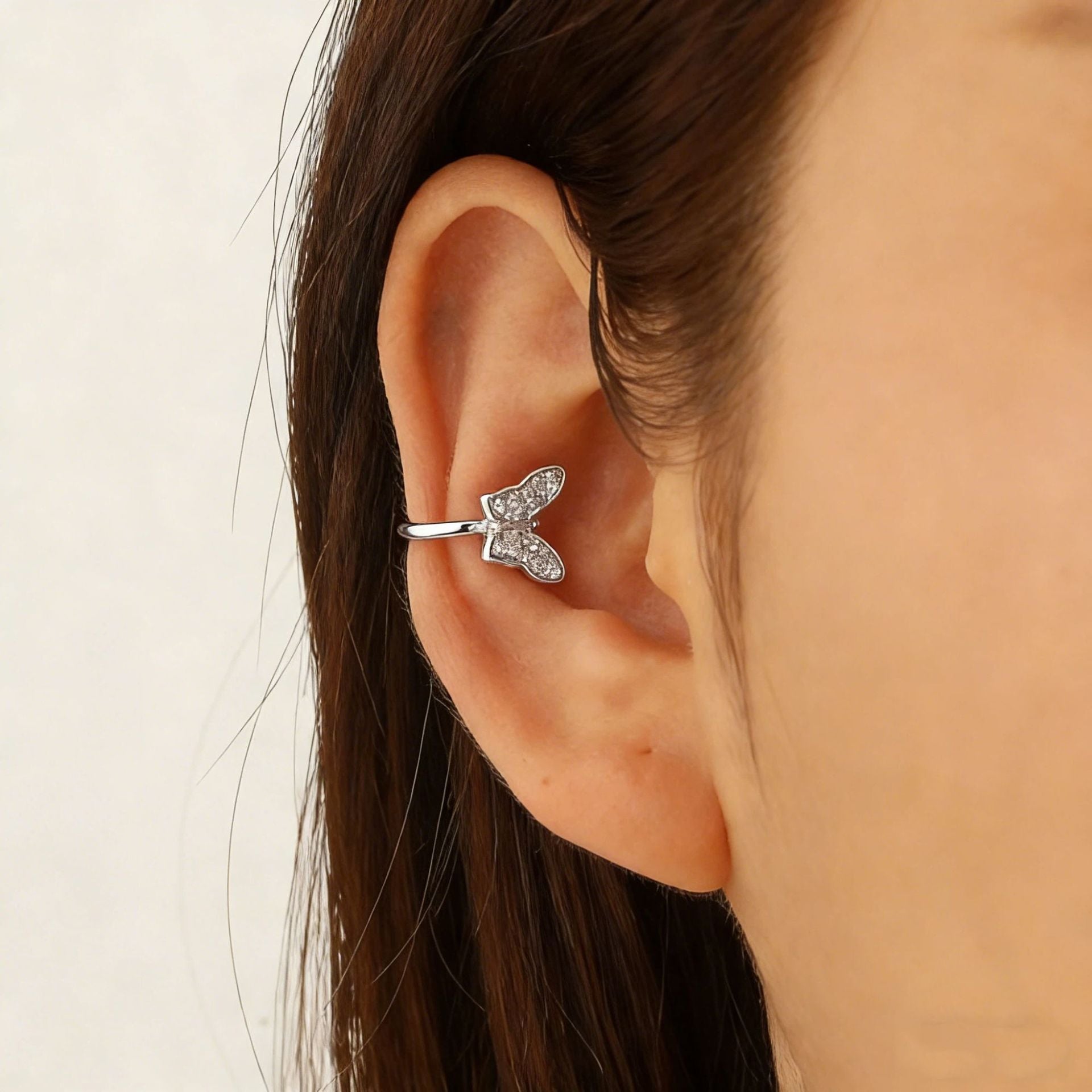 Wholesale Trendy Butterfly Ear Cuff For Women Copper Zirconia Ear Clip No Piercing Earring Boutique Jewelry Accessory